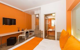 Jc Contemporary Hotel